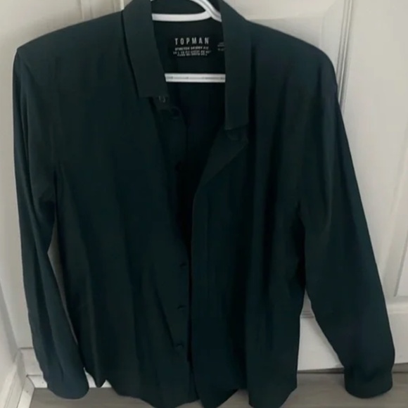 Men's Button Up Collection - Picture 13 of 15